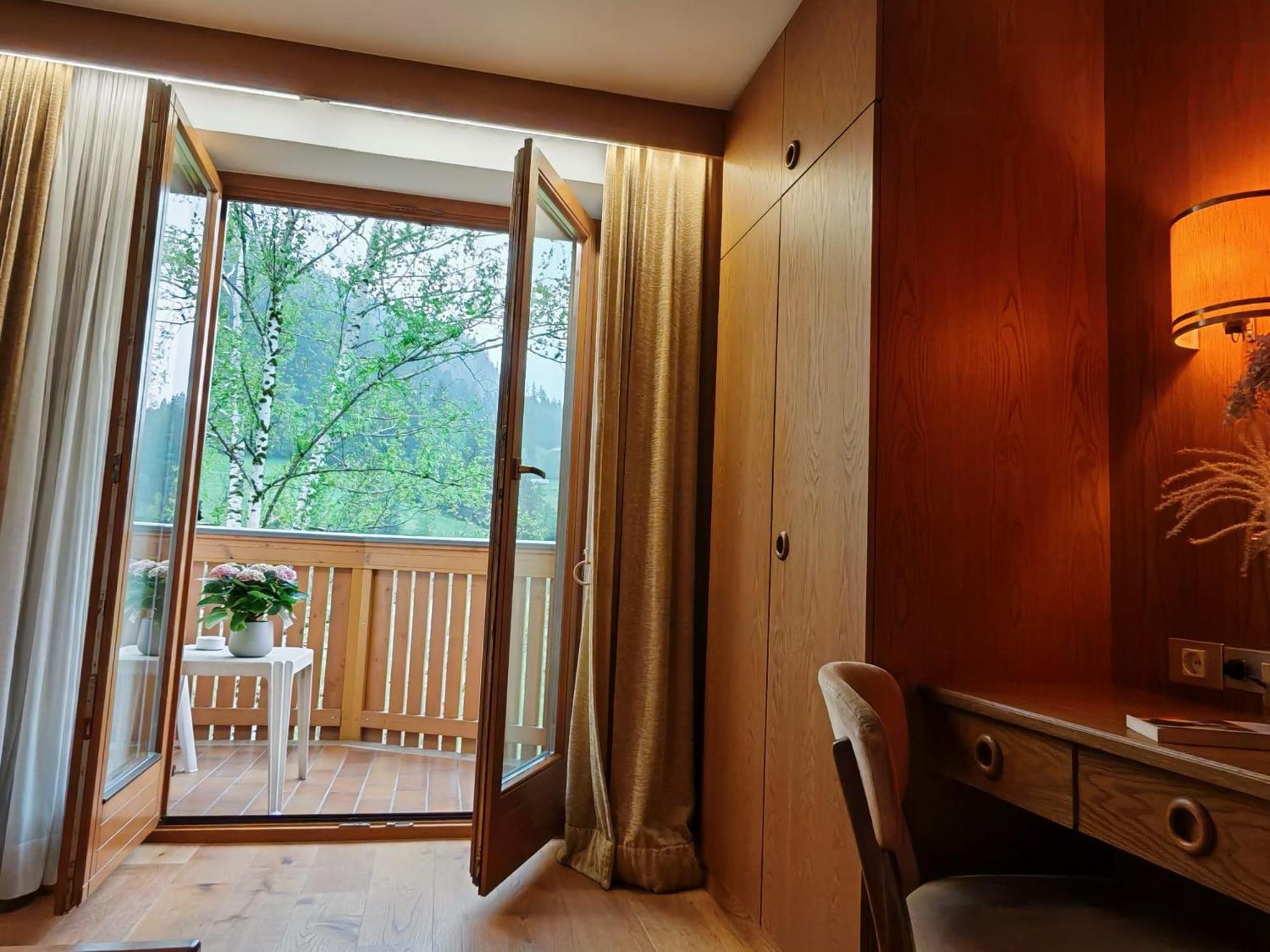 Hotel Alpenblick Sarentino Exterior photo
