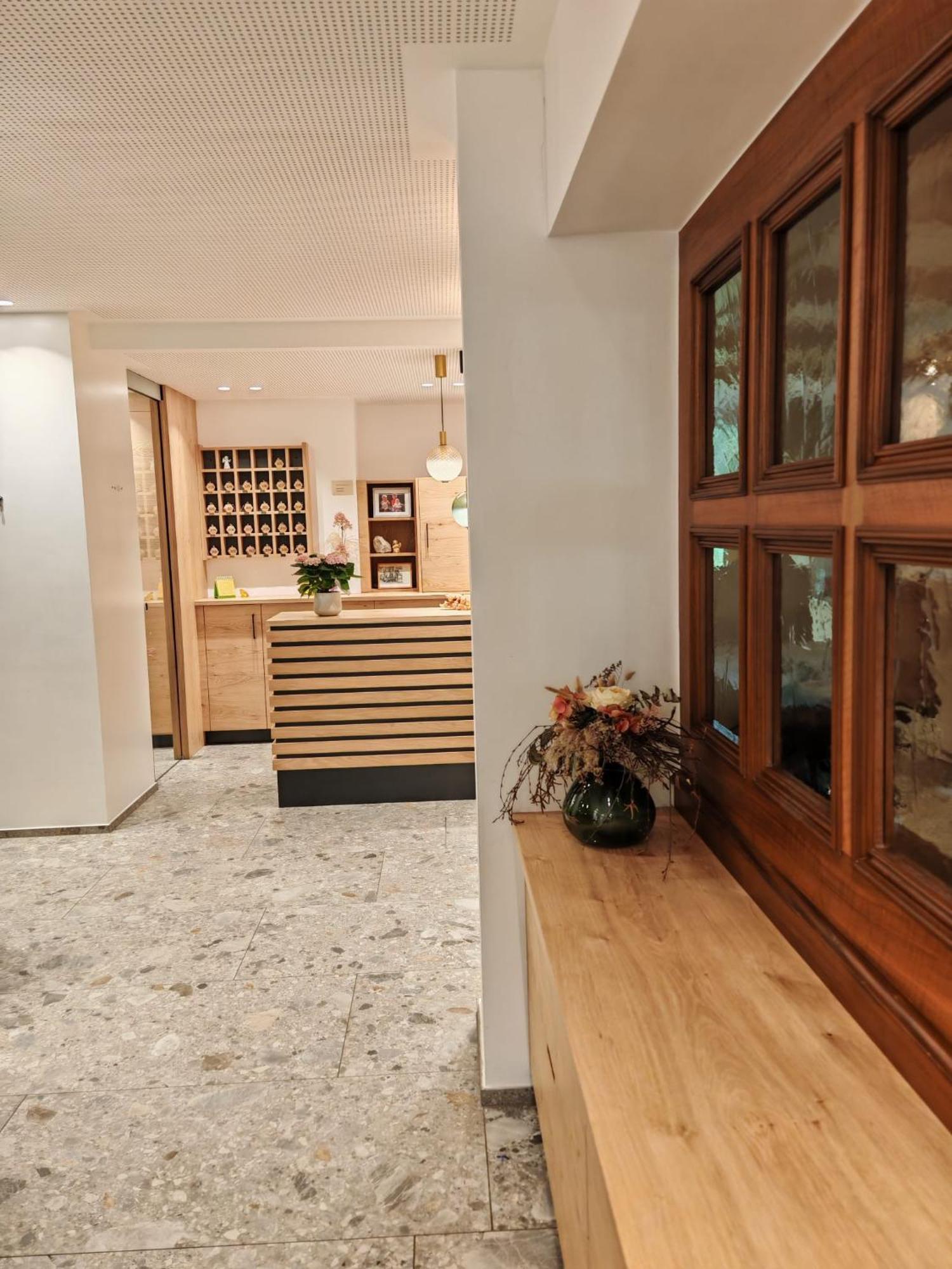 Hotel Alpenblick Sarentino Exterior photo
